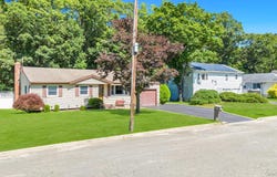 25 Walter Drive, Nesconset, NY 11767