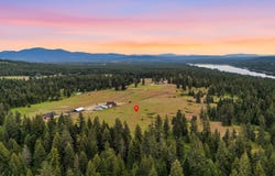 682 Henry Rd, Elk, WA 99009