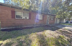 2514 Evans Dr, Baker, LA 70714