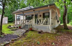 21995 308th ST, Hodgen, OK 74939