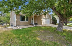 1220 RANGE VIEW CIR, Rapid City, SD 57701