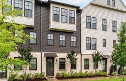 6635 Beacon Drive, Sandy Springs, GA 30328