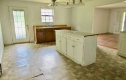 61 LOONEY LOOP, SYLACAUGA, AL 35151