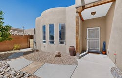 9905 Cardinal Street NW, Albuquerque, NM 87114