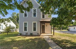 2402 Shelby Street, New Albany, IN 47150
