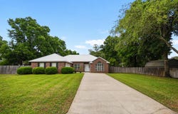 4600 E Scarlet Drive, Crestview, FL 32539
