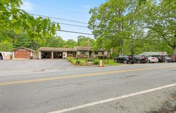42 Brown Hill Road, Hampstead, NH 03826