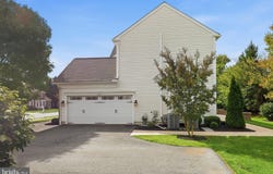 702 WILLINGTON SQUARE Way, NEWARK, DE 19711