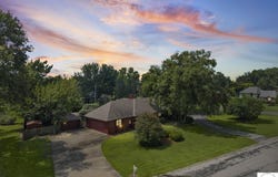 1900 E Arcadia Drive, Clinton, MO 64735