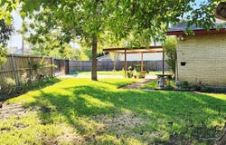709 Echo Drive, Grand Prairie, TX 75052