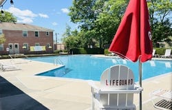 60 Fox Rd, Edison Twp., NJ 08817-4945