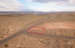 145 Dunn Dr, Page, AZ 86040