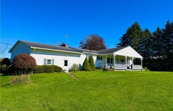 9556 Coombs Road, Holland Patent, NY 13354
