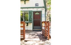 753 Maple Lane, Sugarloaf, CA 92386