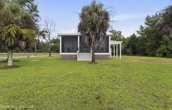 138 Lafitte Drive, Waveland, MS 39576