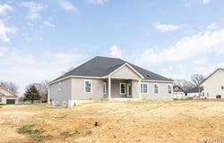3736 Golfview Circle, Shiloh, IL 62221