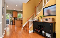 35 MALLARD PL, Secaucus, NJ 07094
