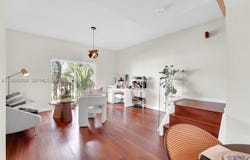 738 NE 90th St, Miami, FL 33138