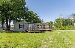 137 Plaza Drive, Branson, MO 65616