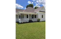 904 E Calhoun Street, Rice, TX 75155
