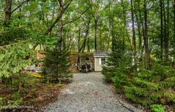 11 Mason Street, Mount Pocono, PA 18344