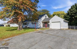 129 E HARRISBURG Avenue, ELIZABETHTOWN, PA 17022