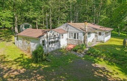 108 Case Lane, Cresco, PA 18326