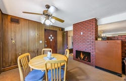 53 Bridle Lane, Hicksville, NY 11801