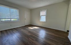 1425 E 20th Avenue, Columbus, OH 43211