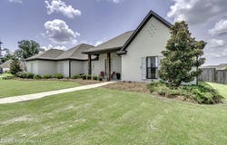 129 Camden Pointe, Madison, MS 39110