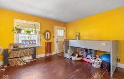 989 E Morgan Street, Martinsville, IN 46151