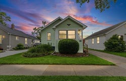 256 W Tacoma Street, Clawson, MI 48017