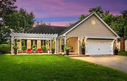 40W719 Longshadow Lane, Campton Hills, IL 60175