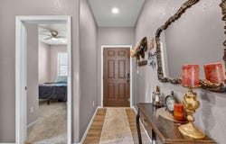 50 Hermanos Loop, Los Lunas, NM 87031