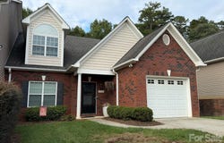 4746 Braxton Gate Lane, Hickory, NC 28602