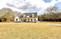 1142 Mulberry Place, Dudley, GA 31022