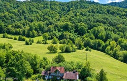 Cantwell Valley Rd, Sneedville, TN 37869