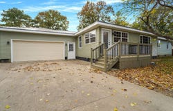 204 Williams St., Henry, IL 61537
