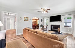 208 Barron Park, York, SC 29745
