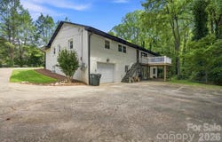 215 Pinehurst Lane, Newton, NC 28658