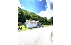 25 W Back St., McDowell, KY 41647