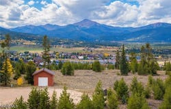 135 GCR 8030, Fraser, CO 80442