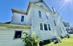 415 S Washington Street, Crawfordsville, IN 47933