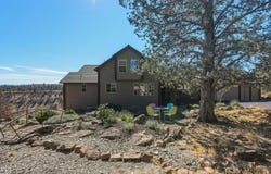 17555 Mountain View Road, Sisters, OR 97759