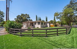 1069 Homestead Ave, Walnut Creek, CA 94598
