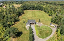 11 Cider Ln, Dracut, MA 01826