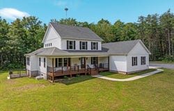 243 VESPER, CROSS JUNCTION, VA 22625
