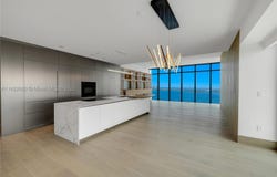 1451 Brickell Ave, Miami, FL 33131
