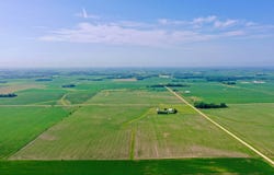 County Line Rd, Cresco, IA 52136