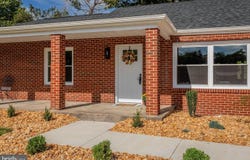 10840 RAWLEY Pike, HINTON, VA 22831